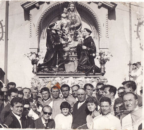 Portatori Madonna della Fontana Torremaggiore (Fg) - Anno 1962 - www.torremaggiore.com -