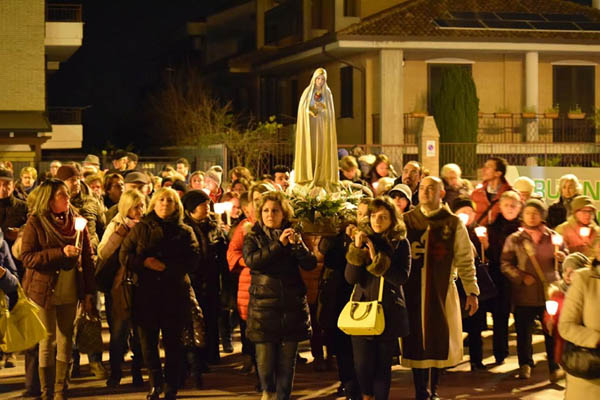 Statua Pellegrina del Cuore Immacolato di Maria a Torremaggiore dal 15 al 19 marzo 2016, ecco i dettagli