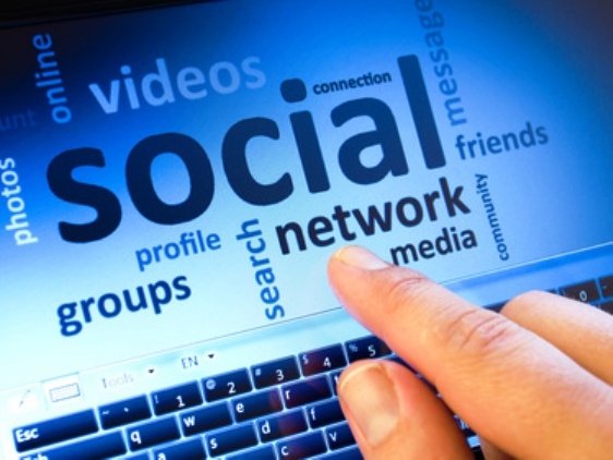 Come tutelarsi dai nuovi rischi della rete. Se ne parla a Torremaggiore il 9 marzo 2017