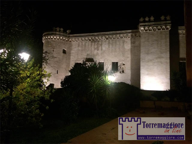 Galleria fotografica serale del Castello Ducale De Sangro di Torremaggiore