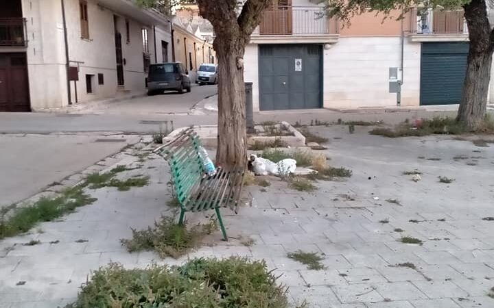 Torremaggiore: i residenti di Via Foggia e Via Montebello lamentano il degrado nell’area verde