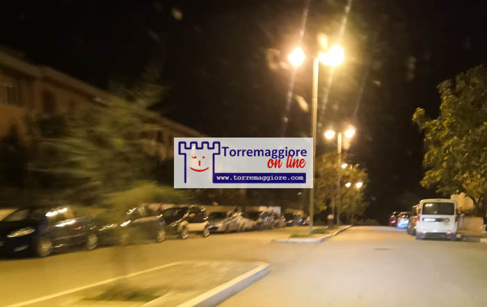 Assembramenti notturni su Via Falcone e Borsellino a Torremaggiore: e i controlli dove sono?