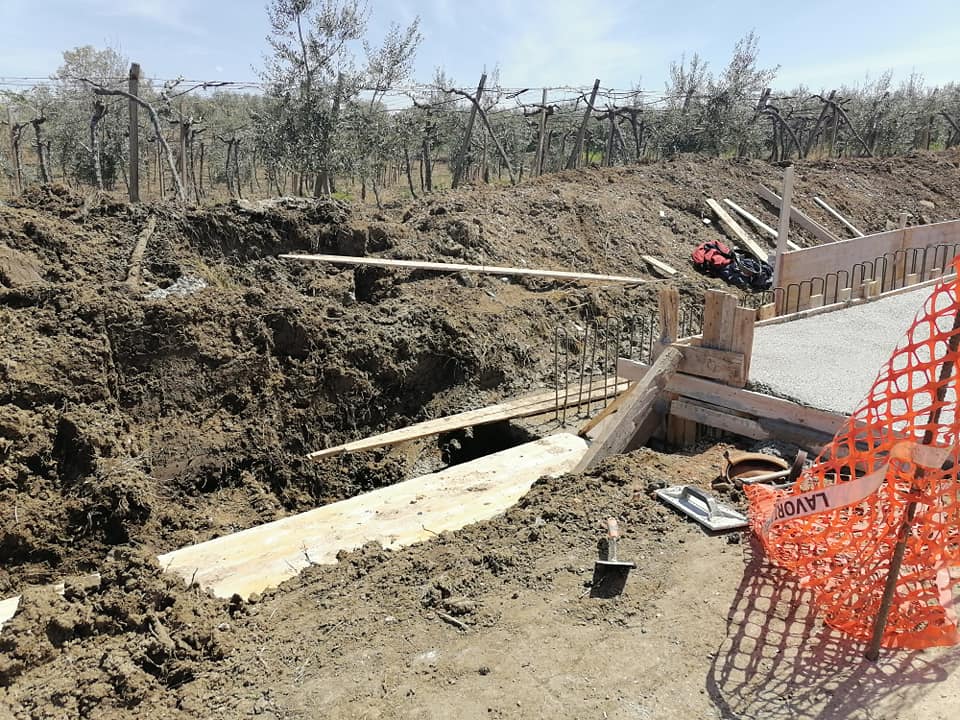 Aperti i cantieri su via F.lli Rosselli e sulla S.C. 55 Torremaggiore Lesina che costeggia il cimitero comunale