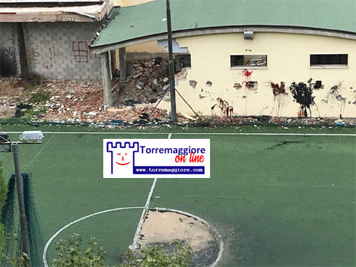 De Vita, Manzelli e Saragnese: contenti per averci ascoltato sulla concessione degli spazi pubblici a Torremaggiore ma siamo preoccupati per lo stato di abbandono del campetto di Via Di Vagno, proponiamo il recupero dell’area