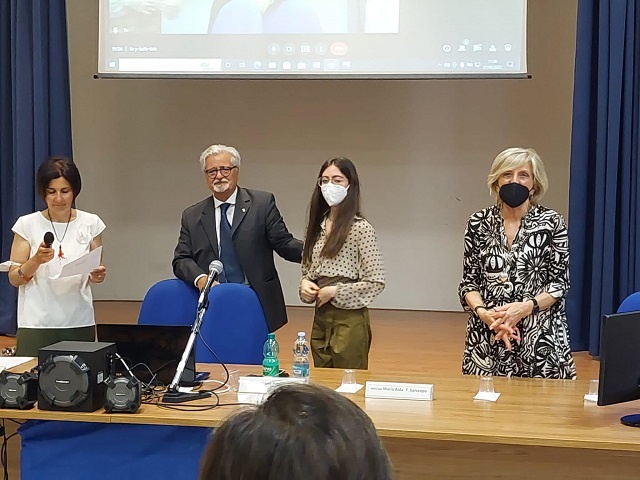 IL PREMIO DI ECCELLENZA LINGUA E CULTURA TEDESCA GABRIELE JOHANNA SELDER E’ STATO ASSEGNATO ALLA STUDENTESSA TORREMAGGIORESE PAOLA TESTA