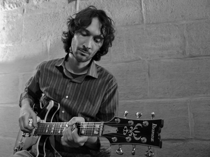 Dal 1 al 30 giugno 2022 il chitarrista jazz torremaggiorese Giancarlo Pirro si esibirà  a Toronto (Canada) al Jazz Bistro, il più importante jazz Club dell’Ontario