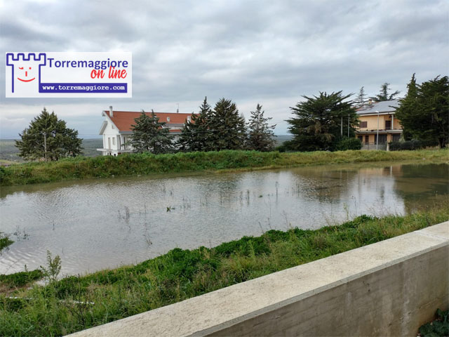 Tra degrado e abbandono ecco la scenario degli ex campetti di Via Giuseppe Verdi nel quartiere San Matteo