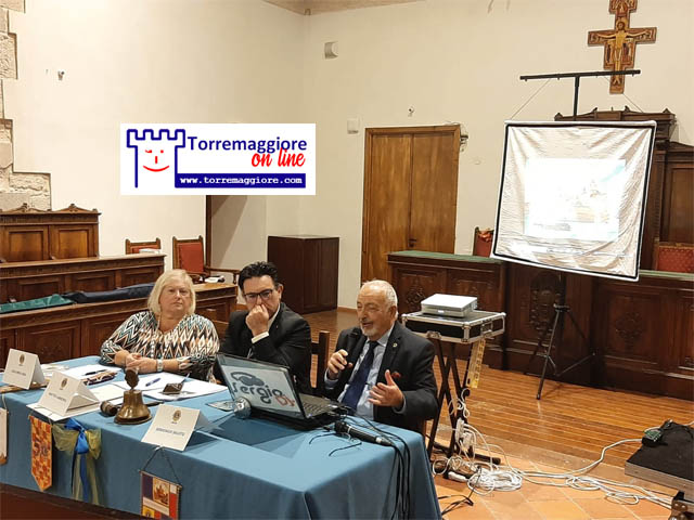 F1: dentro ai Gran Premi, grande partecipazione al convegno LIONS con la relazione del torremaggiorese dott Domenico Salcito Direttore del Servizio Medico dell’Autodromo di Imola (BO) presente nel 1994 quando ci fu l’incidente mortale al pilota Ayrton Senna