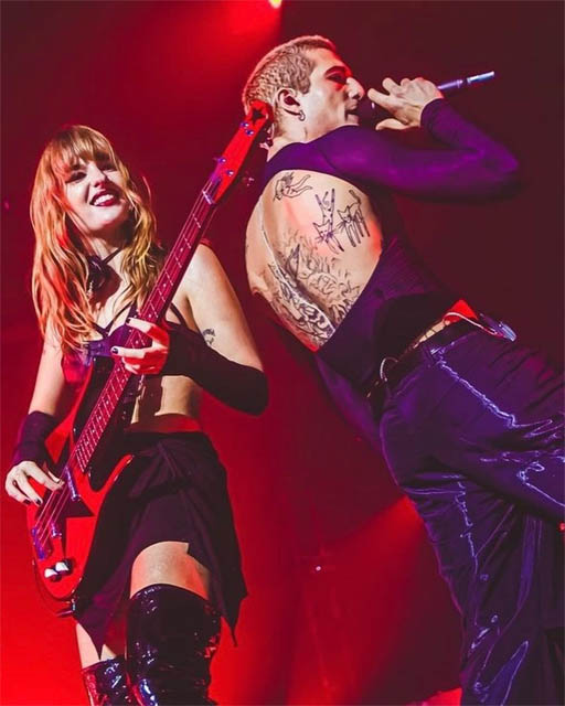 I Maneskin al concerto brasiliano a San Paolo hanno indossato abiti realizzati dallo stilista torremaggiorese Alessandro Vigilante