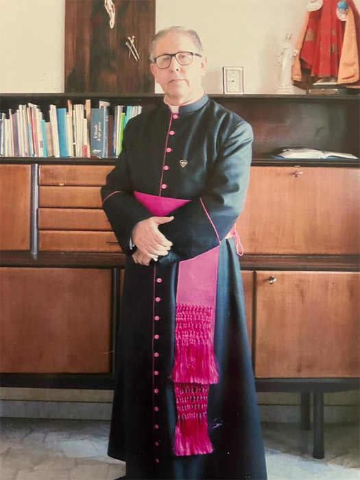 Cinquantesimo anniversario di sacerdozio del torremaggiorese Rev Mons Don Francesco Leone venerdì 15 dicembre 2023 alle ore 18.30 presso la Parrocchia Santuario della Fontana