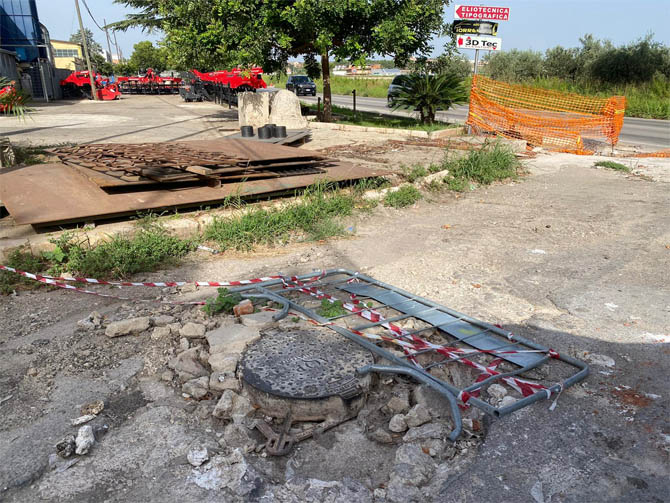 Prosegue il degrado ed i disagi nella Zona Artigianale : la terza traversa ovvero Via Michele Di Pumpo continua ad essere impraticabile