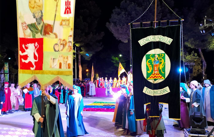 Torremaggiore: il Palio delle Contrade della 38^edizione del Corteo Storico di Fiorentino e di Federico II è stato vinto dalla Contrada Codacchio San Nicola