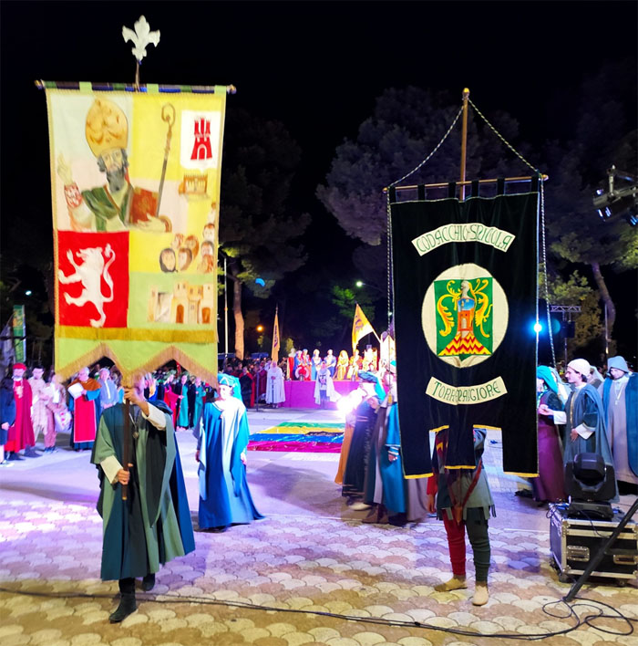 Torremaggiore: il Palio delle Contrade della 38^edizione del Corteo Storico di Fiorentino e di Federico II è stato vinto dalla Contrada Codacchio San Nicola