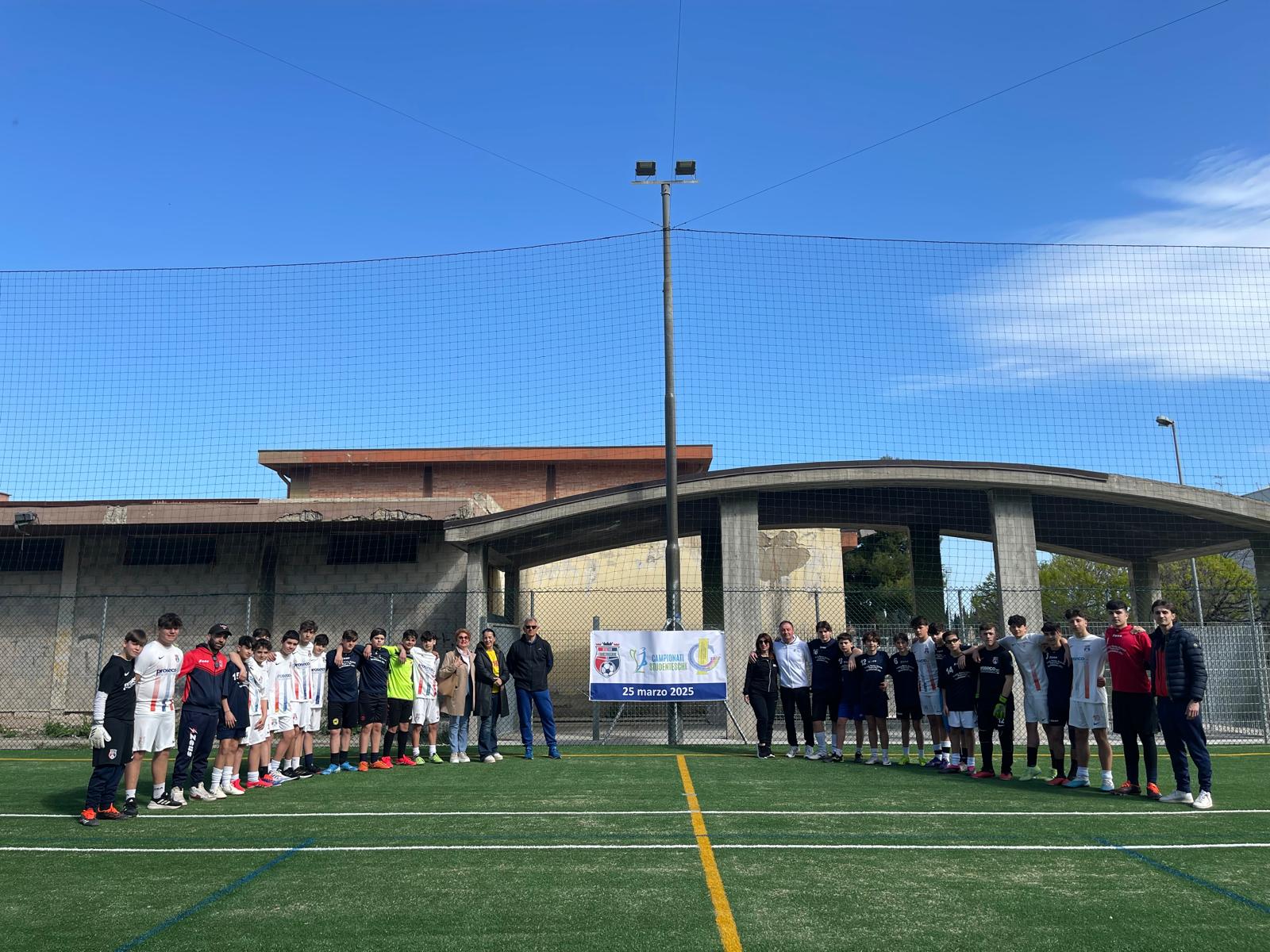 Eliminatoria dei campionati studenteschi 2025: nel derby cittadino tra IC Via Sacco Vanzetti e IC Via Pietro Nenni ha vinto l’IC Nenni di Torremaggiore