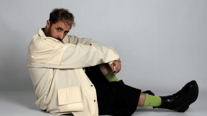 Osvaldo Supino festeggia il successo del nuovo album Fine Thanks che ha superato mezzo milione di ascolti