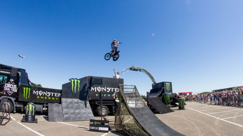 7^ edizione del Vespa Summer Day Domenica 17 agosto 2025 presso il Piazzale Palma e Piacquaddio a partire dalle ore 19 a cura dell’Associazione Torremaggiore in Vespa