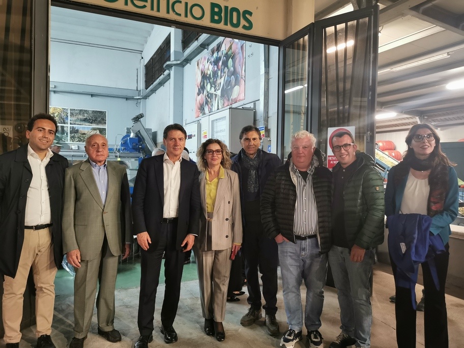 Il Presidente del M5S Giuseppe Conte a Torremaggiore per la filiera dell’olio