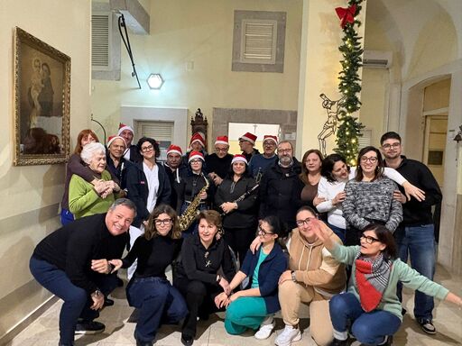 Al via con le festività natalizie 2025 con l’inaugurazione del Presepe realizzato dagli ospiti della Casa Accoglienza Donatelli Santoro di Via Cavour con la collaborazione dell’Associazione Amici del Presepe