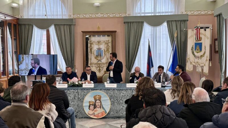 TORREMAGGIORE ACCENDE LA FESTA CON LDA ,AKA SEVEN, MIRAGGIO E CARROCCIA PER L’EDIZIONE 2026 DELLA FESTA DEDICATA ALLA MADONNA DELLA FONTANA