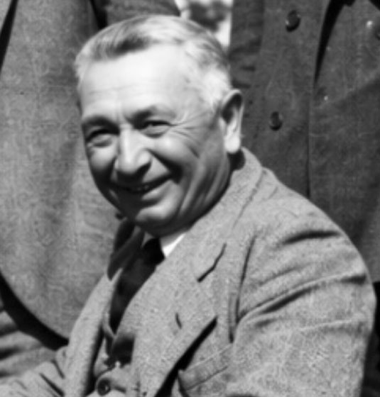 Uguccione! Chi era costui? Per la microstoria torremaggiorese: la porta di Cʉccionë – Cøccionë ed i collegamenti con Michele De Sangro, Elisa Croghan e Felice Galassi, fondatore nel 1924 del Banco di Torremaggiore. Quarta puntata a cura dell’Avvocato Mario Fiore